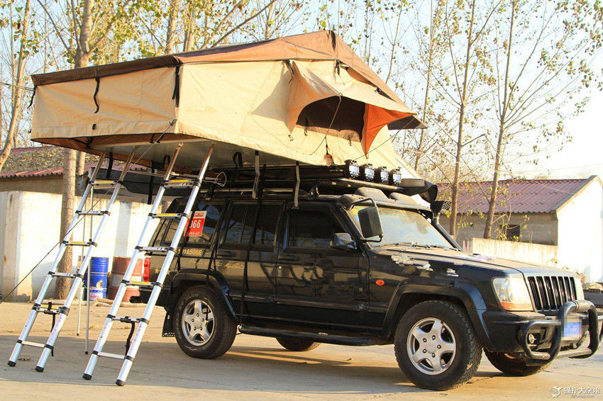 Waterproof 4x4 Roof Top Tent Car Extension Tent With 6 Cm Thickness Mattress