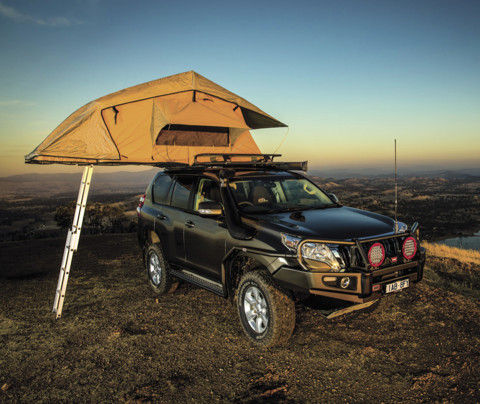 Customized Pop Up Roof Top Tent , Aluminum Pole Roof Rack Mounted Tent