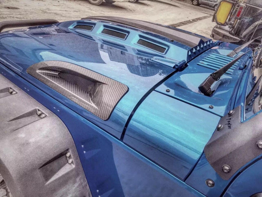 Jeep Jk Wrangler Avenger Hood With Real Carbon Fiber Vents