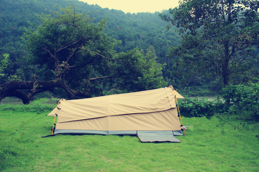 Canvas Camping Two Person Swag Tent With 450GSM Grid PVC Floor / Mesh