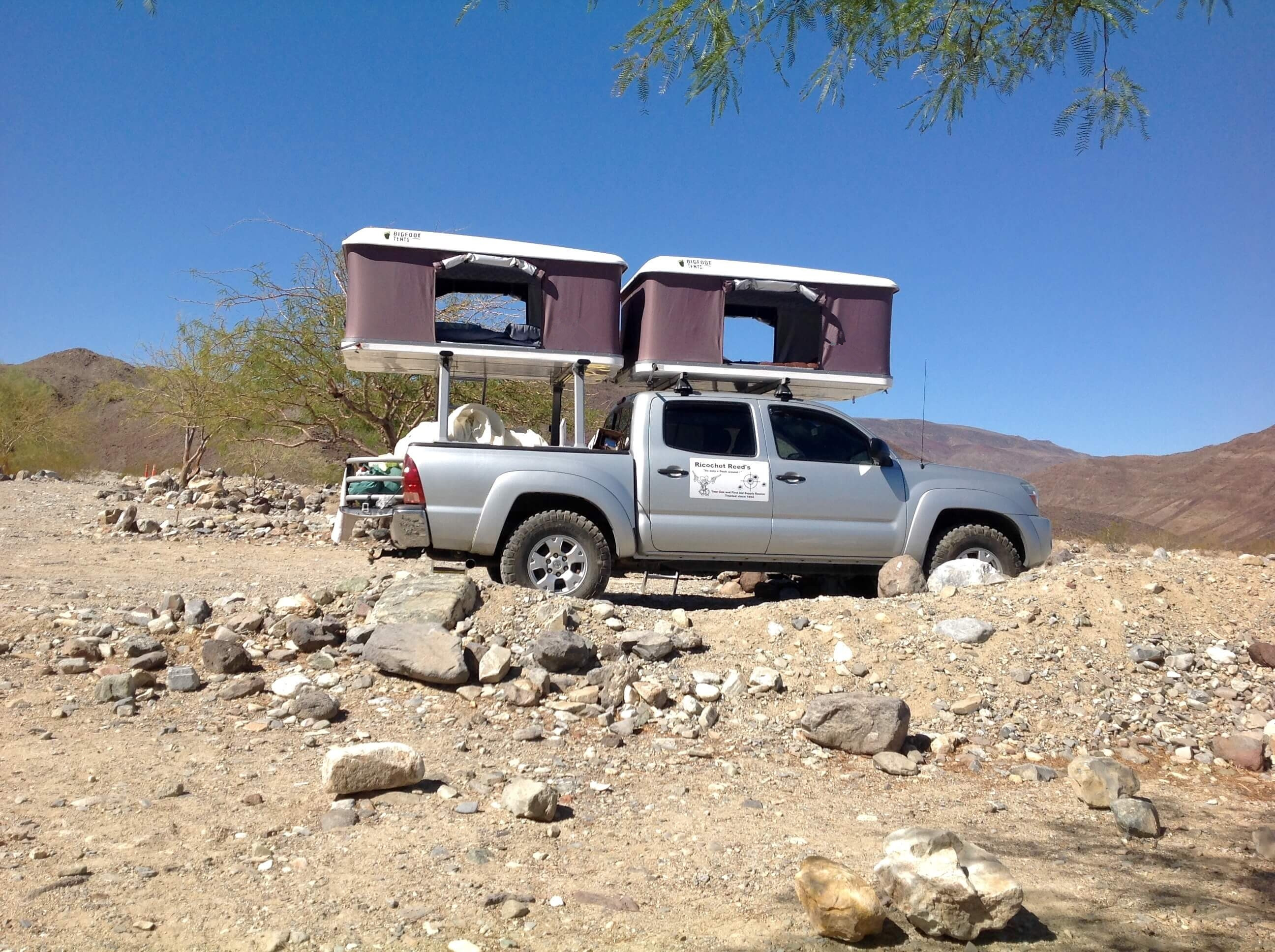 Double Big Foot Automatic Roof Tent , Jeep Hard Top Tent Streamlined Design